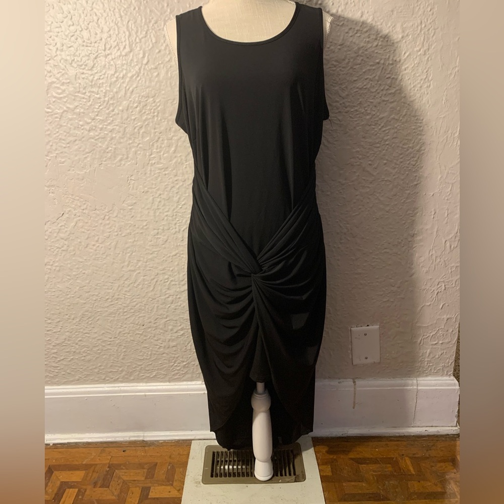 Women’s sleeveless long/short maxi dress (2x) curvy girl.